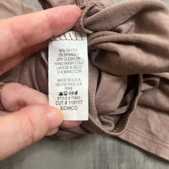 Cropped Long Sleeve TShirt Tan Size Small - Picture 4 of 4